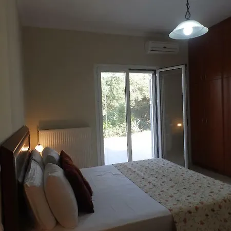 βιλα μαγδαλενα Villa Argassi