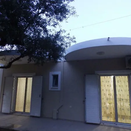 βιλα μαγδαλενα Villa Argassi
